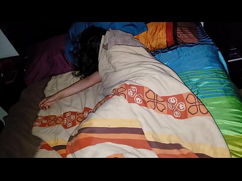 ❤️ Stepson rimprovera a so ghjovana matrigna mentre dorme. ❤ Video sessu à co.assistirhentai.ru ❌️❤